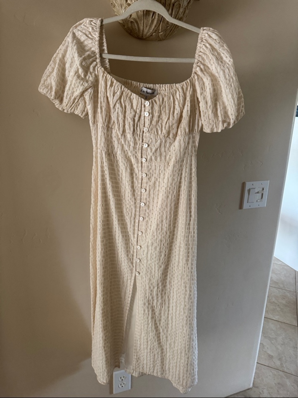 En Saison Cream Button-Front Square-Neck Midi Dress